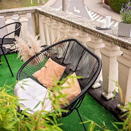 Sunset Boulevard Z Tarasem Dla 4 Gosci